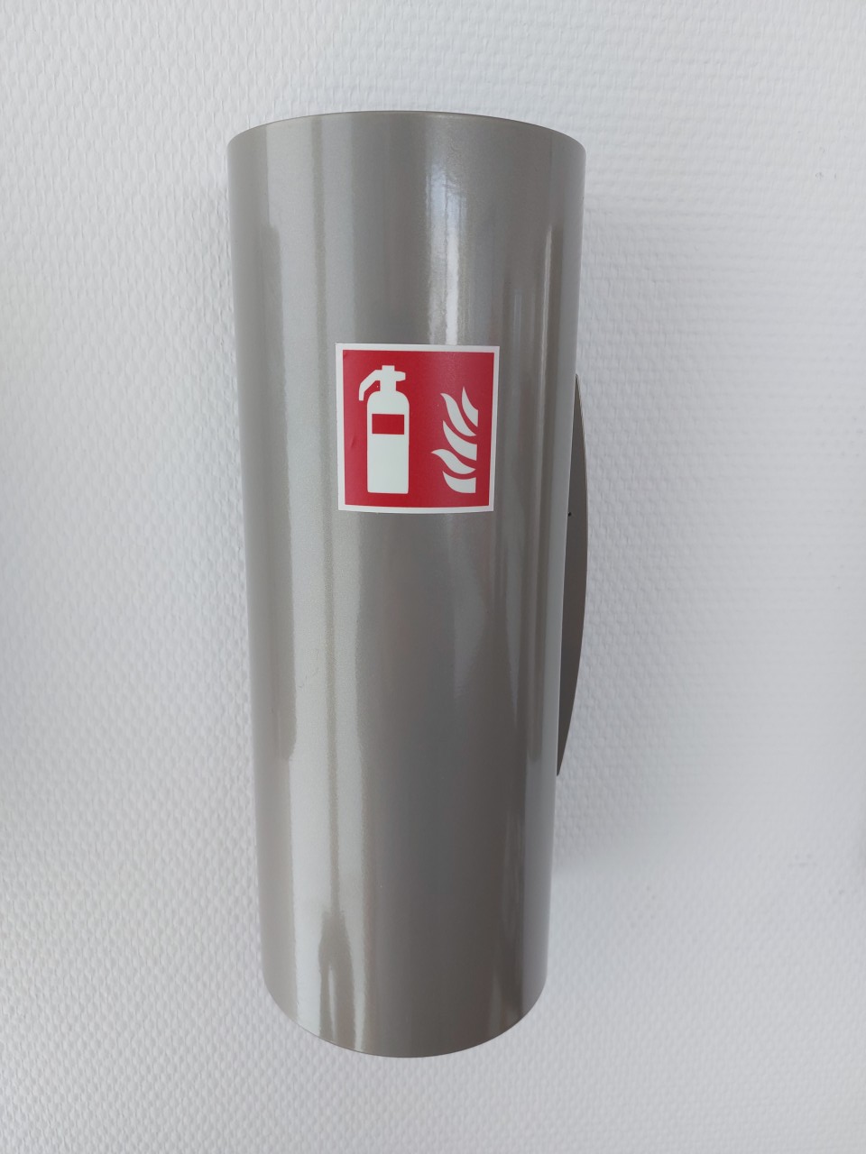 Design Mantel für ein Feuerlöschspray, Perlmausgrau