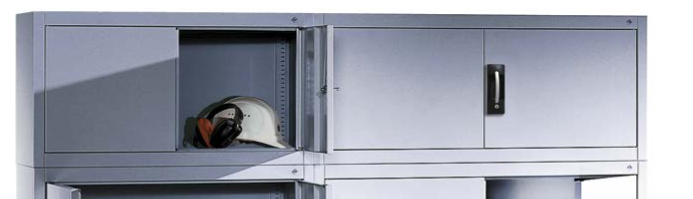 Aufsatzschrank mit Flügeltüren und Rückwand 2 Türen