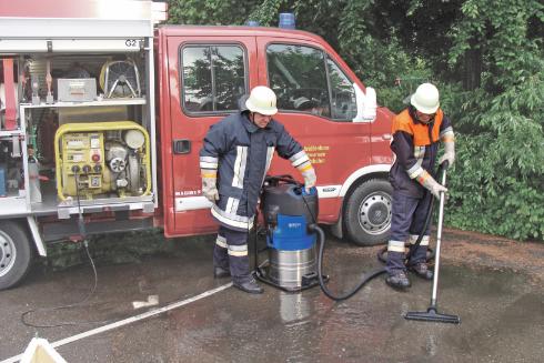 NILFISK Flüssigkeitssauger (Industriesauger) ATTIX 751-61